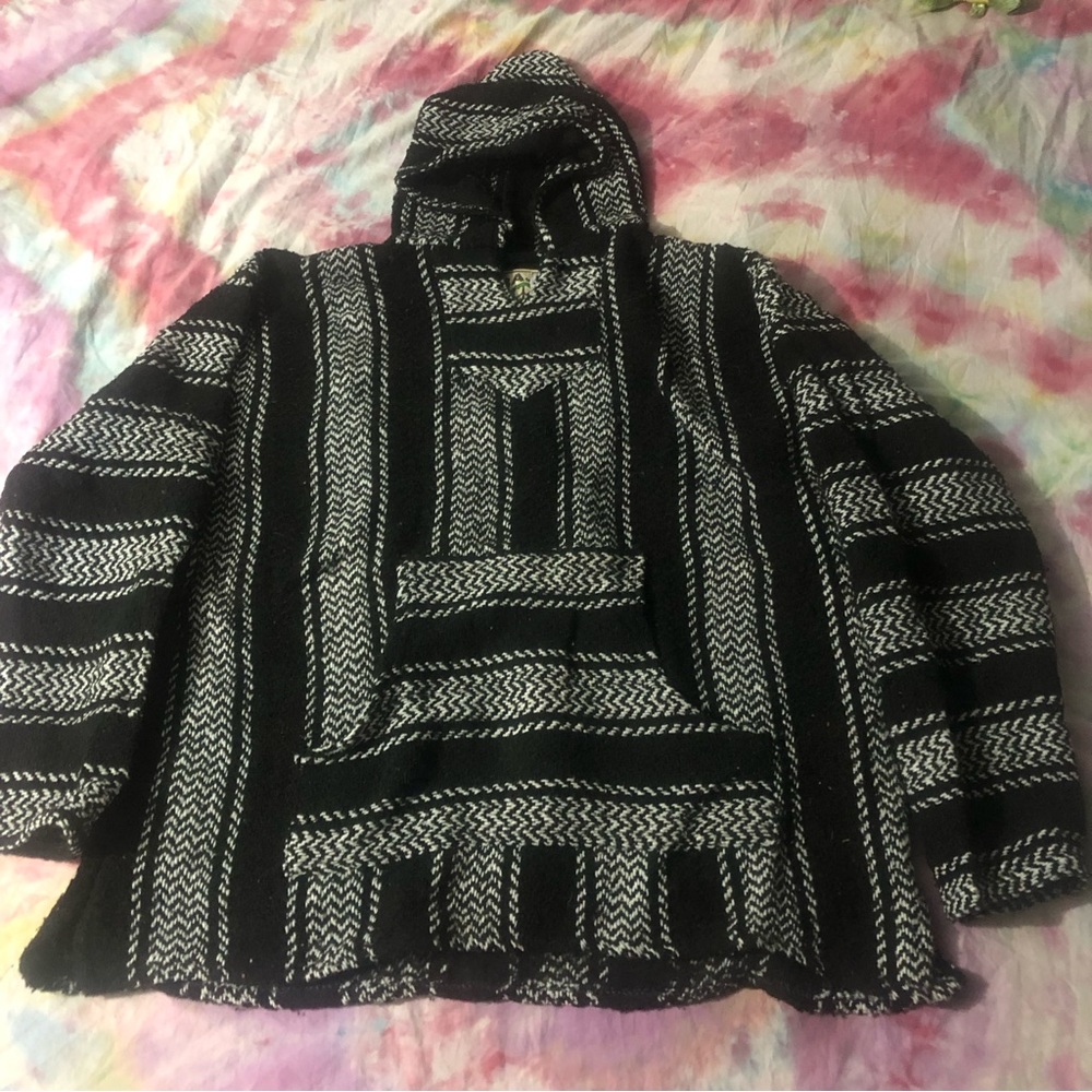 Baja Joe Rasta hoodie. New unused, black and white motif. Size XXL